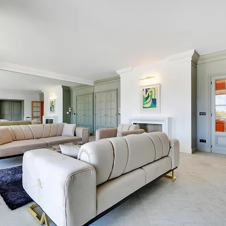 Vue Exceptionnelle Sur La Tour Eiffel Apartment Paris